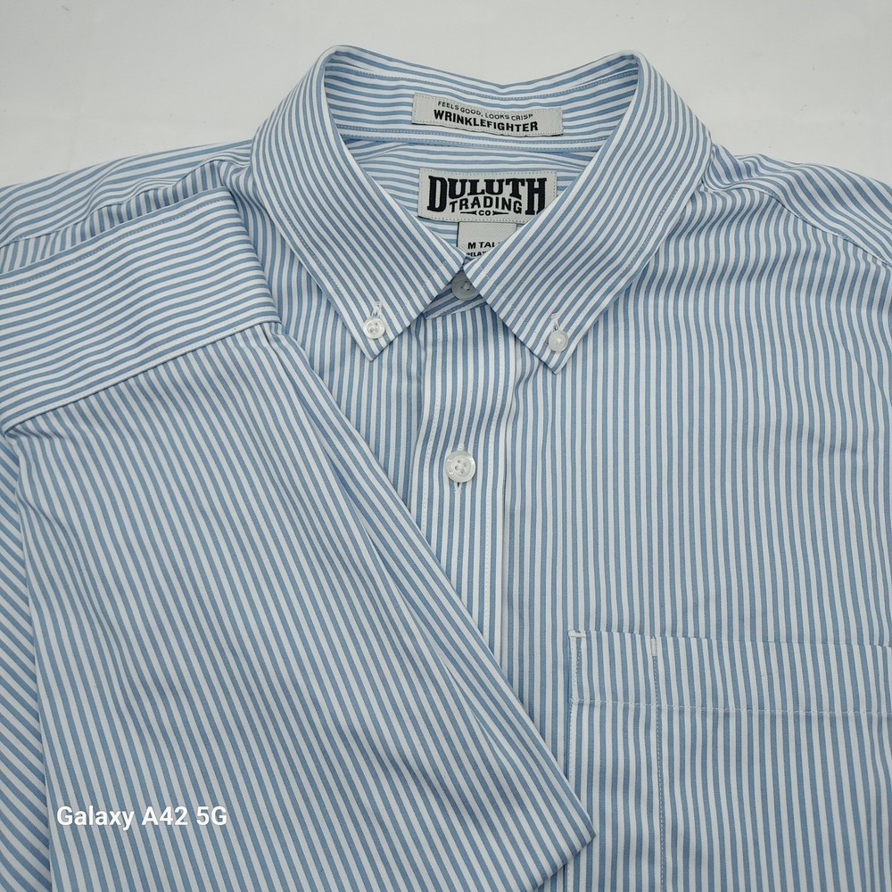 Duluth Trading Co Wrinklefighter Mens M Tall Blue White Striped Shirt Cotton